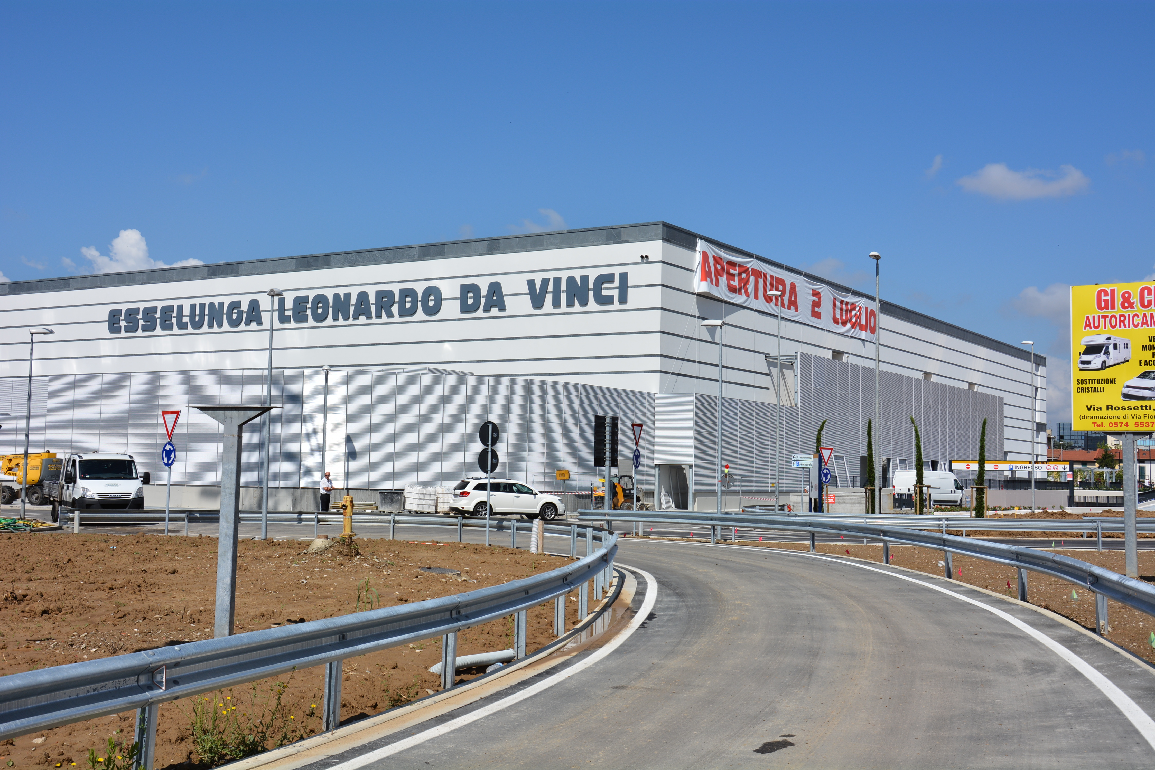 Esselunga, tutto pronto per l’apertura del nuovo supermercato. Che dimentica il nome di Pratilia Esselunga, tutto pronto per l’apertura del nuovo supermercato. Che dimentica il nome di Pratilia
